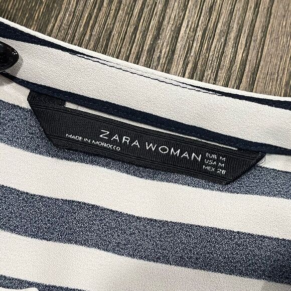 Zara Blouse Viscose Top Striped Bow Cuff 3/4 Sleeve Notch Neckline Blue White M - Picture 2 of 3